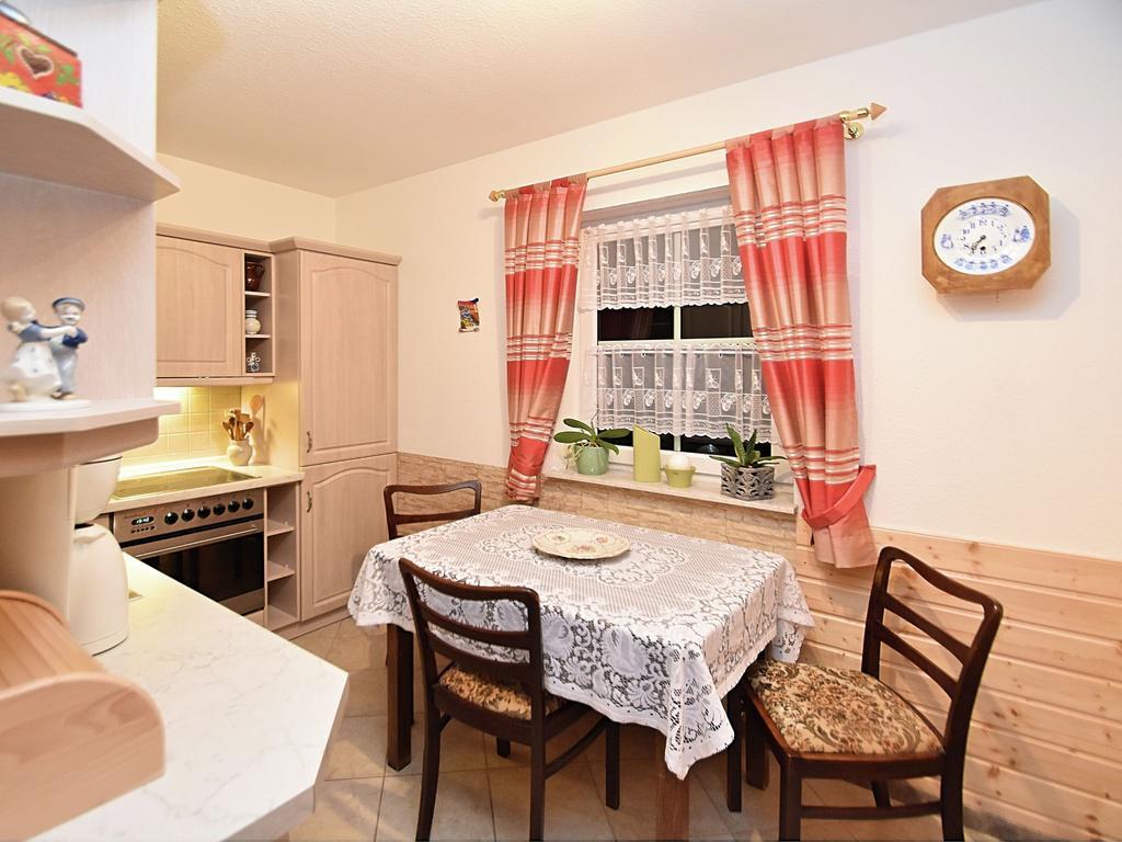 Apartment With Views Of The Ore Mountains Oelsnitz  Extérieur photo